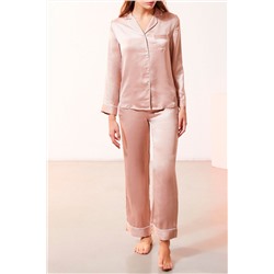 Розовая рубашка для подиума