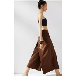 Простые хлопковые брюки широкого кроя