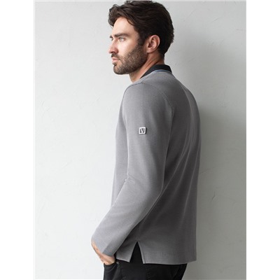 Лонгслив из фактурного трикотажа с плетеным воротником поло с застежкой на пуговицы