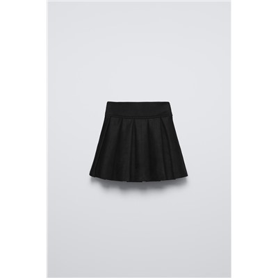 FAUX SUEDE BOX PLEAT SKIRT