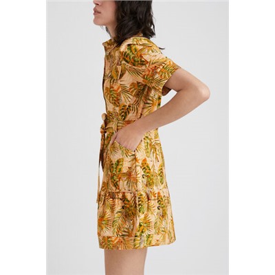 Vestido camisero tropical