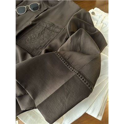 Женская рубашка с вышитым карманом из смесового тенселя ЗАР*А