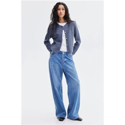 Женский кардиган с металлическими пуговицами и имитацией нагрудного кармана  Н*М