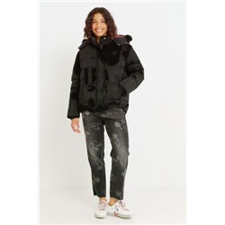 Chaqueta acolchada ilustración