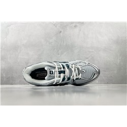 Кроссовки New Balanc*e N*B 1906R серебристо-белого цвета