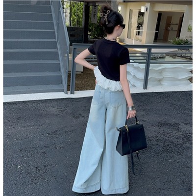 Комплект кофта + джинсы . Можно купить отдельно