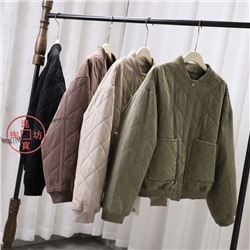 Женская стеганная куртка бомбер свободного кроя  H&*M