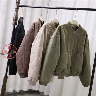 Женская стеганная куртка бомбер свободного кроя  H&*M