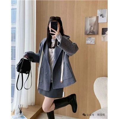 Женское шерстяное пальто  МО*КО