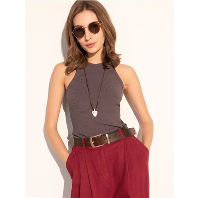 Топ из трикотажа в широкий рубчик