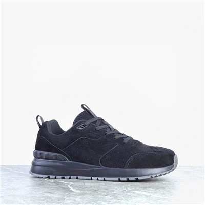 Женские кожаные кроссовки, экспорт в Россию