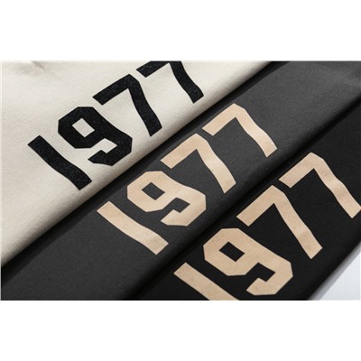 Свитшот с воротником поло  Essential*s Fea*r Of Go*d