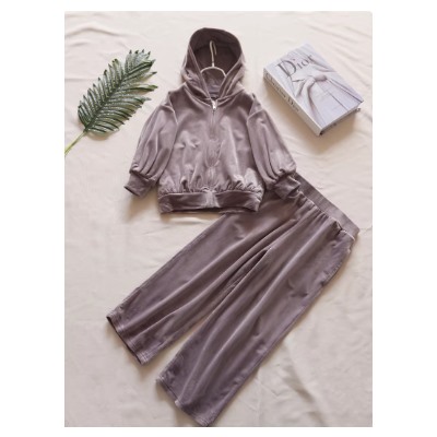 Спортивный костюм для девочек