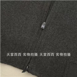 Мужская шерстяная куртка-бомбер с капюшоном МАССИМО Д