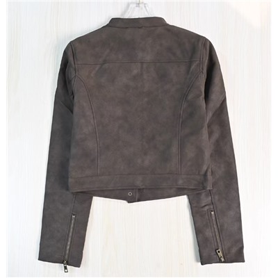 Короткая кожаная куртка-жакет