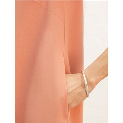 Платье из плотного лиоцелла