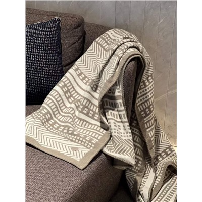 Теплый плед /покрывало из смесовой шерсти   Lor*o Pian*a