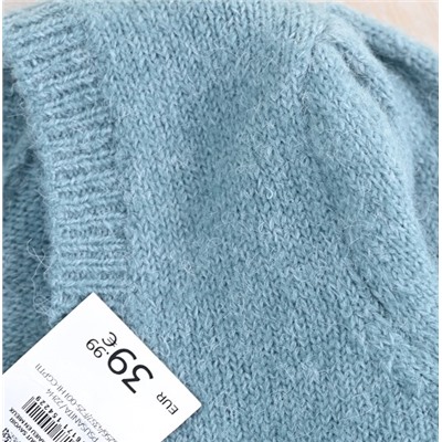 Женский вязаный свитер