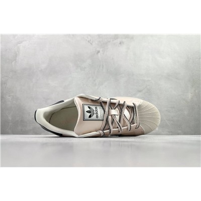 Adida*s originals Superstar 2