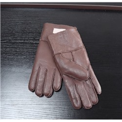 Перчатки UG*G Добротные! На руке прям хорошо, плотно сидят (овчина)