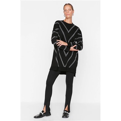 TRENDYOL MODEST Siyah Simli Uzun Triko Kazak TCTAW22AK0129