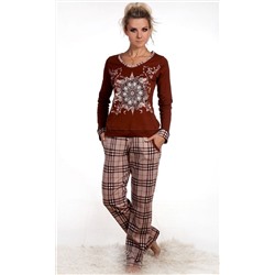 Женский домашний костюм с брюками и кофтой 22
