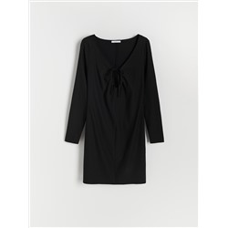 Kleid mit hohem Viskoseanteil