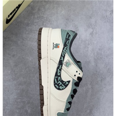 Nik*e SB Dunk Low