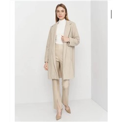 Легкое полупальто  Stradivariu*s