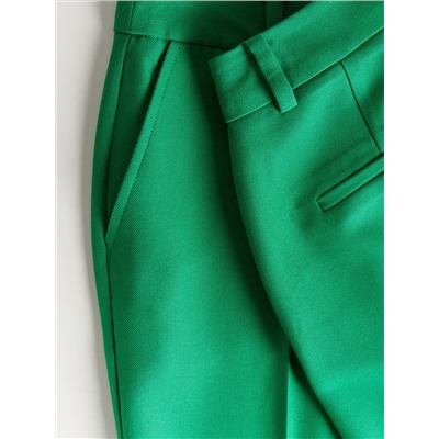 Elegante Hose mit Bügelfalte