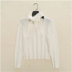 Женский пуловер с V-образным вырезом и воротник-шарфом  Н*М