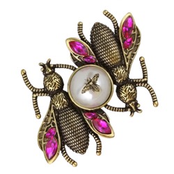 Брошь (Майорка белая, кристаллы фуксия; покрытие бронза), Есть комплект