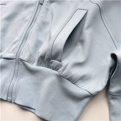 Детская укороченная кофта на замке с капюшоном  ГУЛИВЕ*Р  Экспорт в Россию  В красивом голубом цвете Материал: хлопок 56%, полиэстер 40%, эластичной волокно 4%