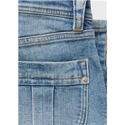 Jeans capri bolsillos