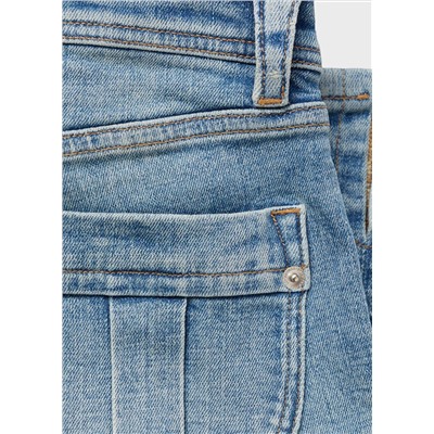 Jeans capri bolsillos