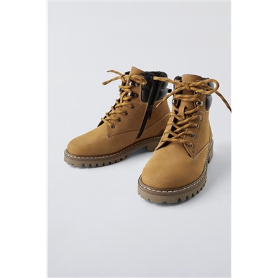 LEATHER MOUNTAIN BOOTS