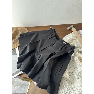 Женские шорты из смесового льна  КО*С