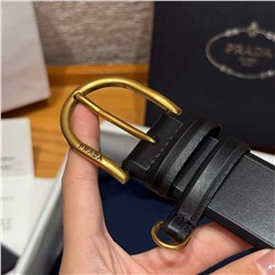 Классический мужской кожаный ремень  PRAD*A