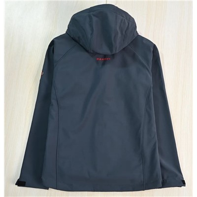 Мужская спортивная куртка с капюшоном MAMMU*T