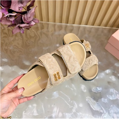 Женские замшевые шлепки  МИ* МИ*У