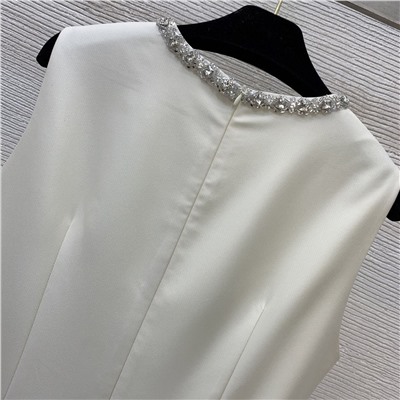 Новая модель шелковистого платья   Sel*f-portrai*t