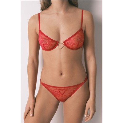 Braga brasileña tira encaje rojo