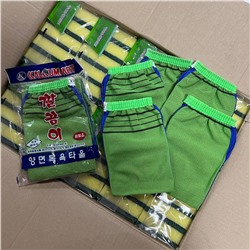 Мочалка-варежка