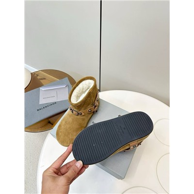 Угги БАЛЕНСИАГ*А