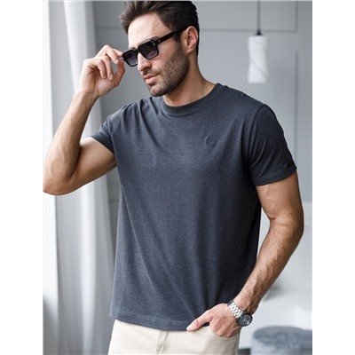 Футболка базовая полуприлегающая из премиального хлопка с эластаном