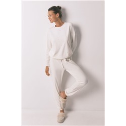 Pijama largo terciopelo suave blanco brillo