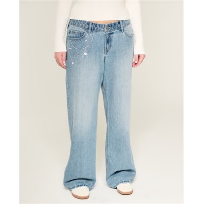 Low-Rise Light Wash Baggy Jeans