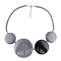 Колье (смола серая, черная; покрытие: родий)