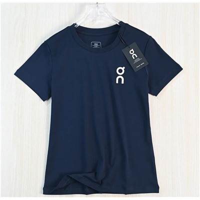 Комфортная мягкая хлопковая футболка с офсетным принтом