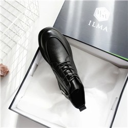 Женские кожаные ботинки на шнуровке